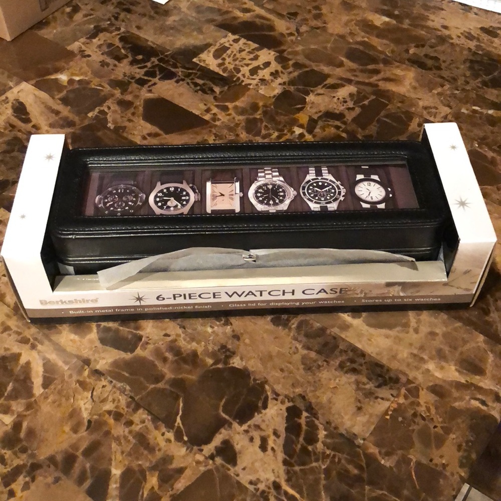 6 Piece Leather Watch Case!